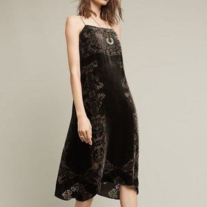 NWT -Anthropologie Floreat Carina Velvet Slip Dress Size:M